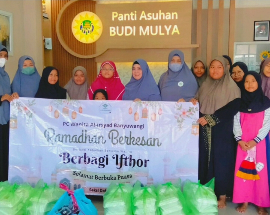 Berbagi Iftar Ramadhan 2025 PCW Al-Irsyad Banyuwangi