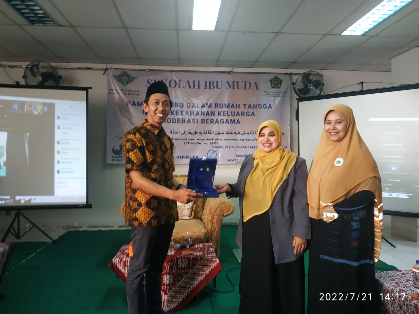 PB Wanita Al Irsyad Buka Program Sekolah Ibu Muda