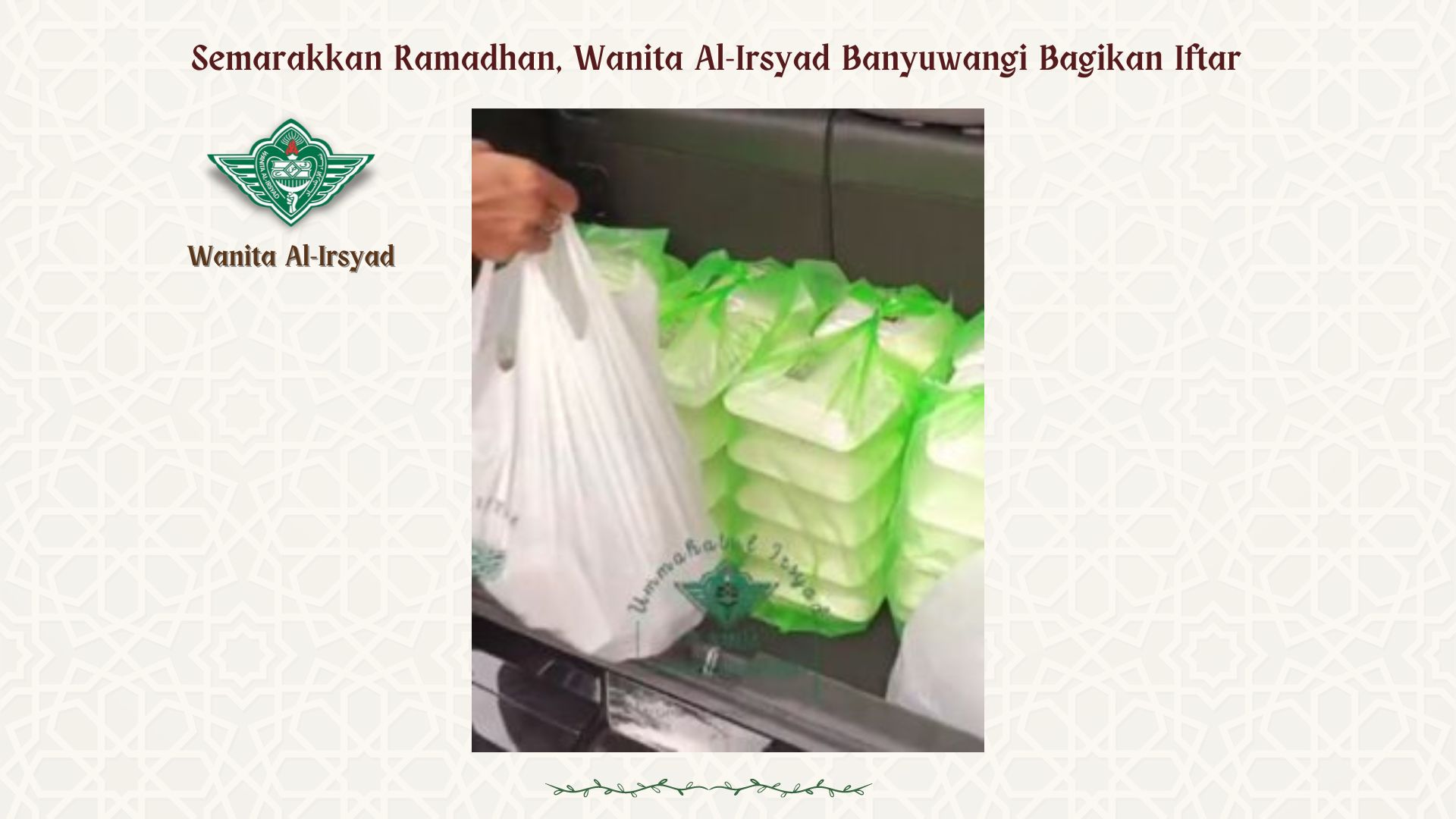 Semarakkan Ramadhan, Wanita Al-Irsyad Banyuwangi Bagikan Iftar