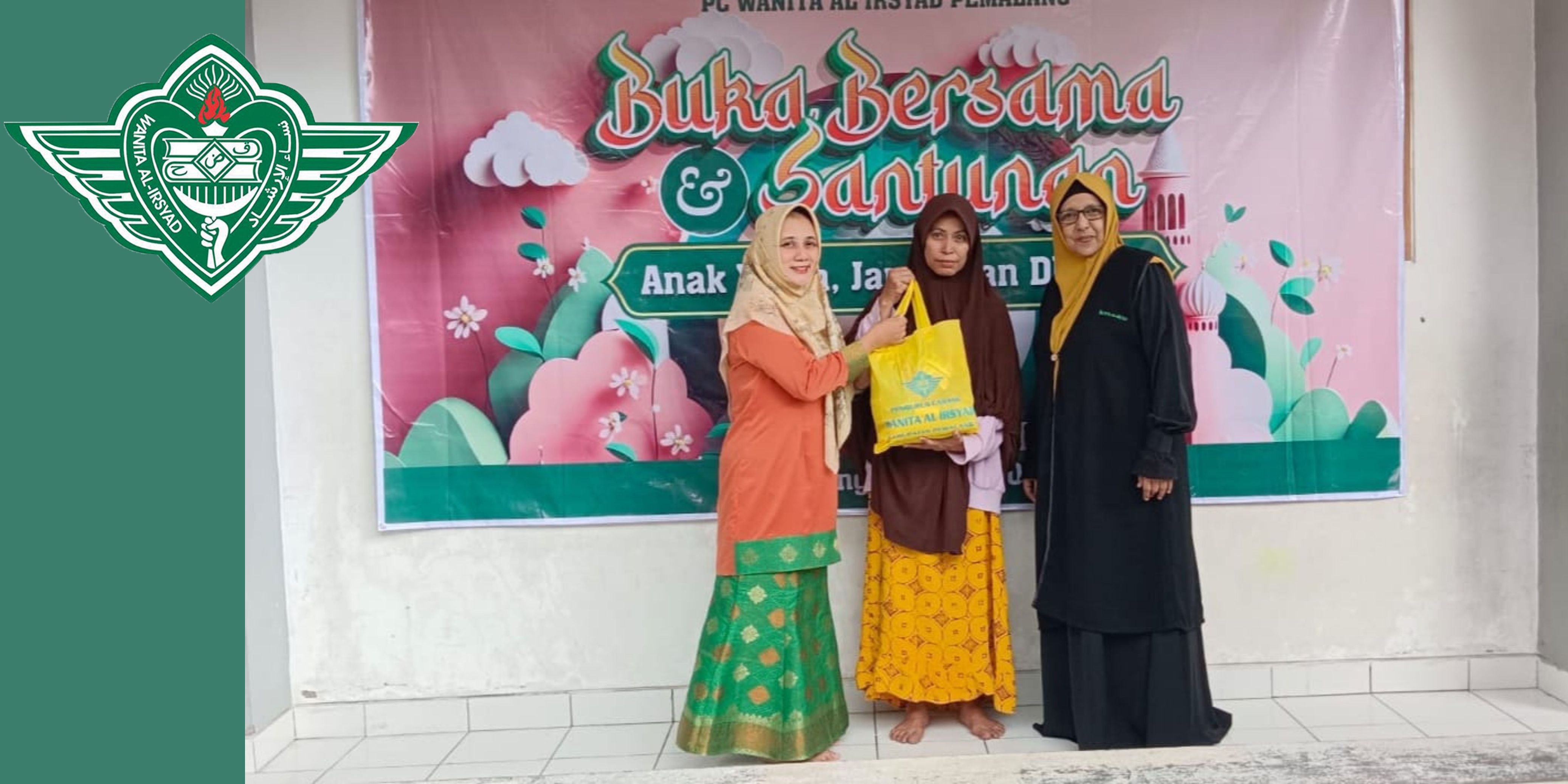 Pengurus Cabang Wanita Al-Irsyad Pemalang Adakan Baksos Ramadhan