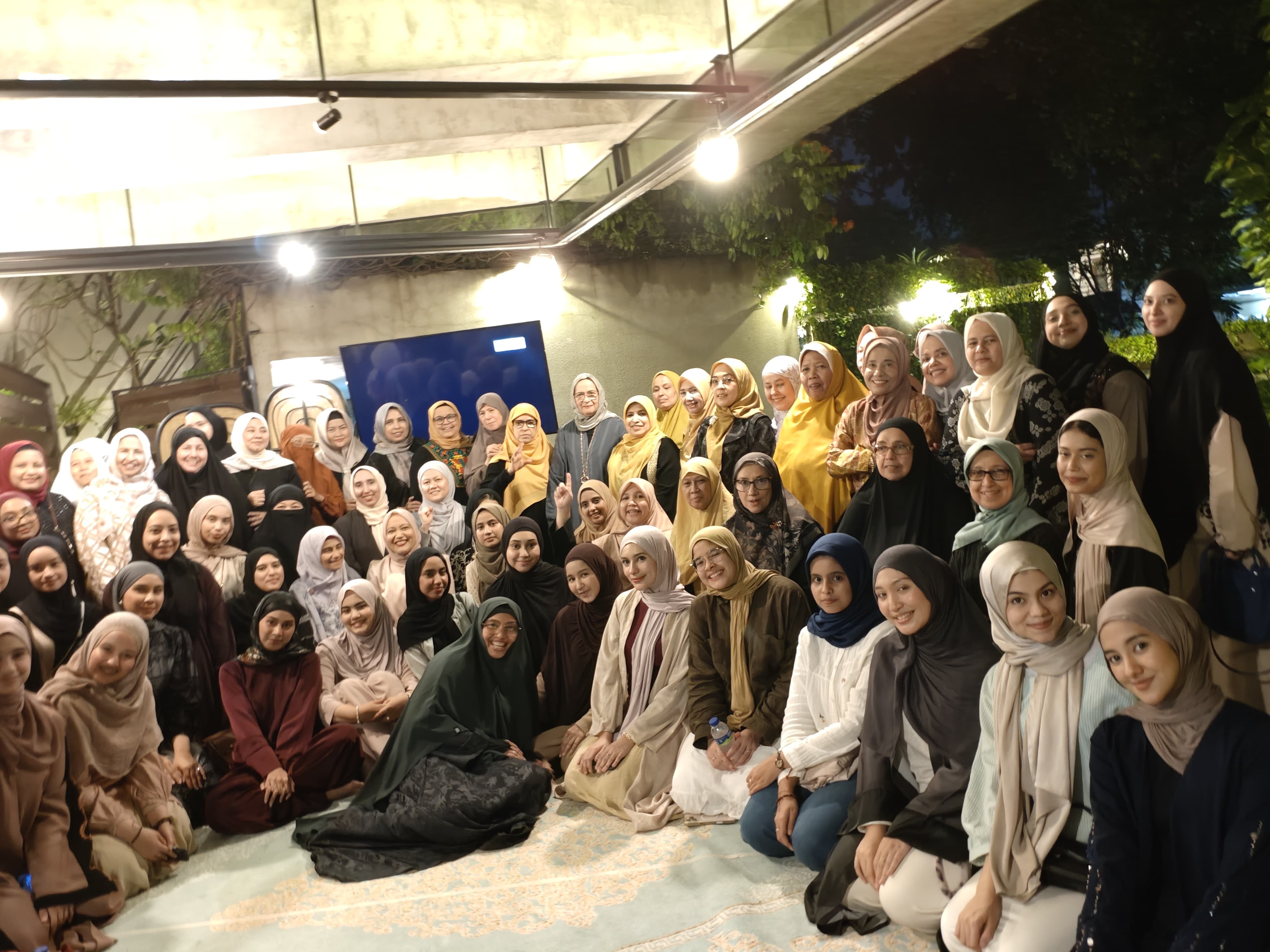 WANITA AL-IRSYAD MENGHADIRI BUKA Bersama KELUARGA BESAR AL-IRSYAD